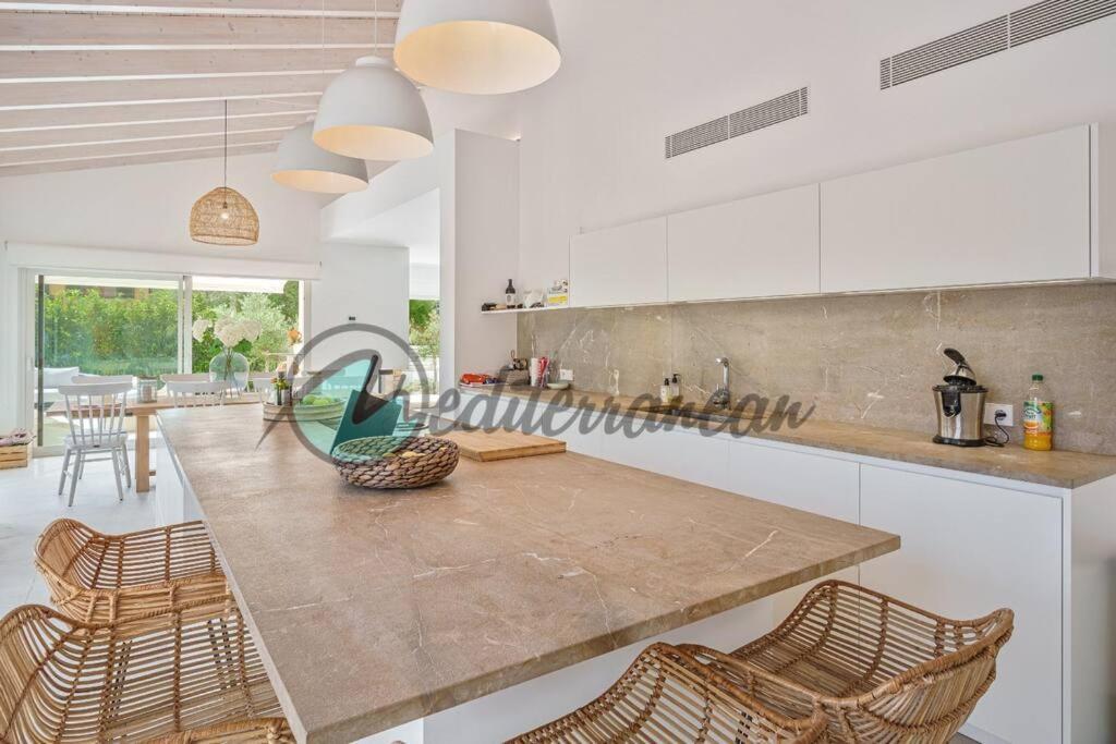 Villa White Of The Pier Port By Villasmediterranean *